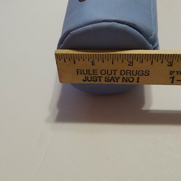 Nwt Deluxe Round Pouch - Picture 4 of 10